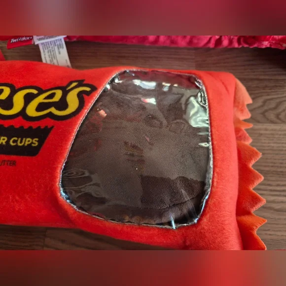 Starburst, Twizzlers, and Reese's Candy Plushes - Picture 5 of 8